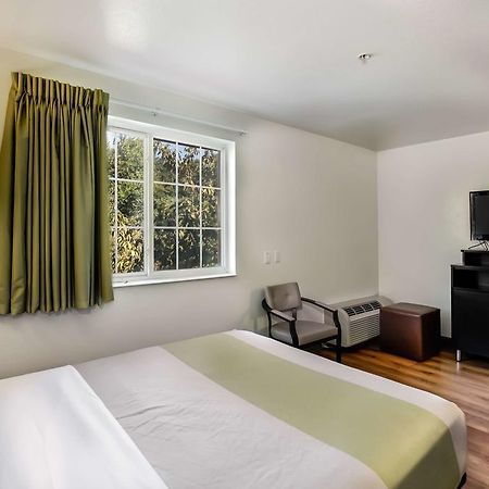 Studio 6-East Brunswick, Nj - Nyc Area Εξωτερικό φωτογραφία